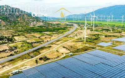 Tổ hợp năng lượng tái tạo Trung Nam (xã Thuận Bắc).