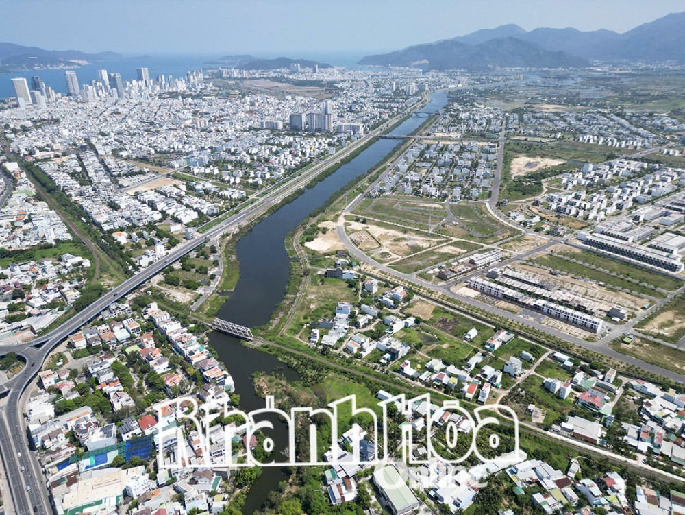 Một đoạn sông Quán Trường.