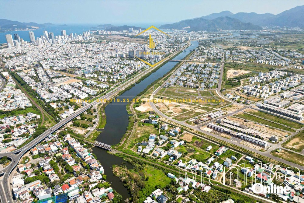 Khơi thông các nguồn lực đầu tư, tạo bứt phá trong phát triển kinh tế.