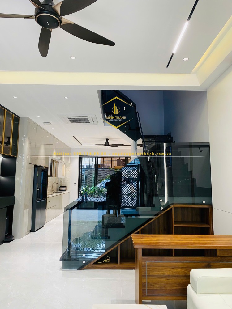 z7099133155718 281eb8b0500f5c3e16e07d6a8e4fd447